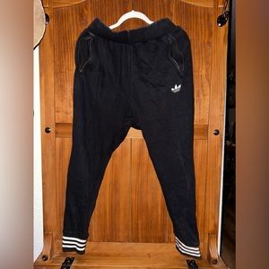 ADIDAS Jogger Sweatpants
